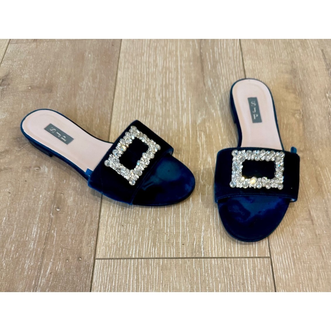 Sjp By Sarah Jessica Parker Grace Velvet Slide Sandals Sz 8.5 Rhinestones Rare